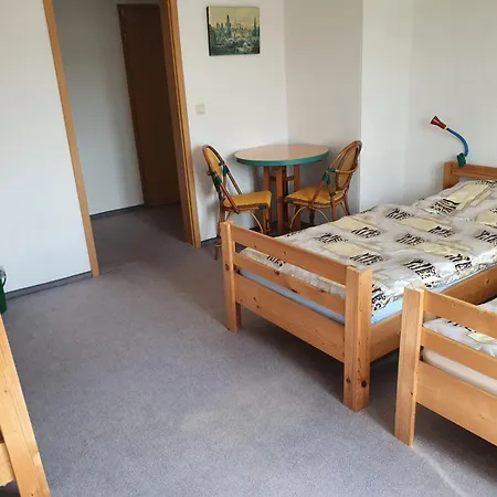 Guest house Monteurzimmer Alte Schule Heberndorf 1 Wurzbach