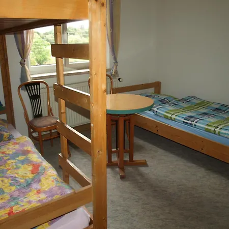 Гостевой дом Monteurzimmer Alte Schule Heberndorf 1 Wurzbach