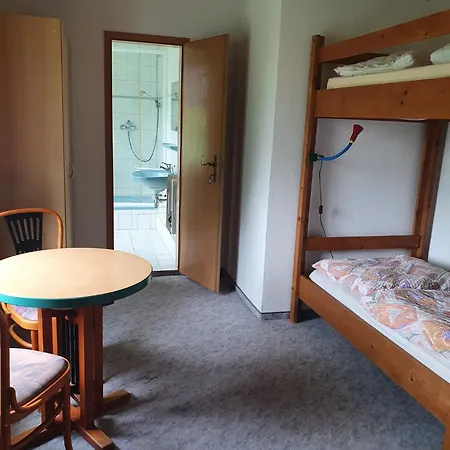 Monteurzimmer Alte Schule Heberndorf 1 Wurzbach