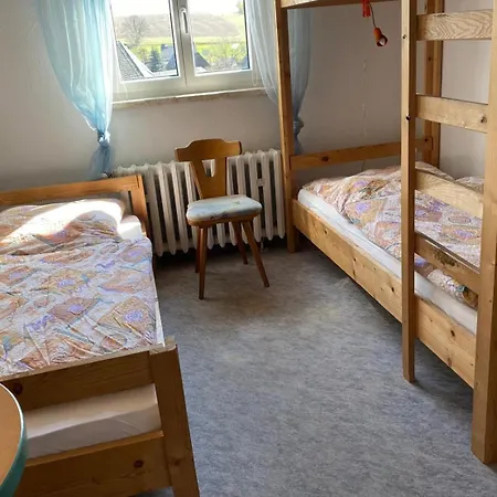 Affittacamere Monteurzimmer Alte Schule Heberndorf 1