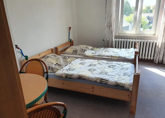 Monteurzimmer Alte Schule Heberndorf 1