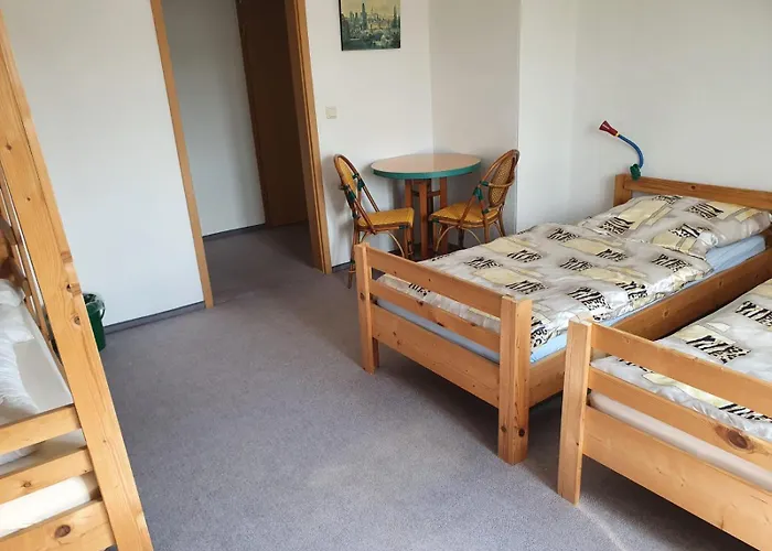 Konukevi Monteurzimmer Alte Schule Heberndorf 1 Wurzbach