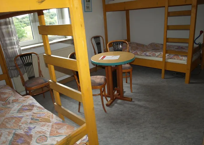 Monteurzimmer Alte Schule Heberndorf 1 Konukevi Wurzbach