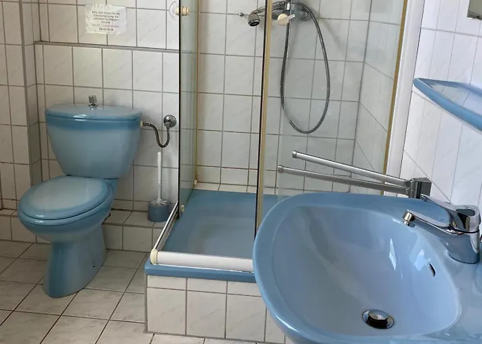 Monteurzimmer Alte Schule Heberndorf 1 * Wurzbach