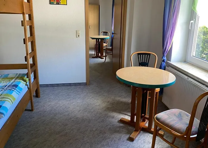 Monteurzimmer Alte Schule Heberndorf 1 Wurzbach