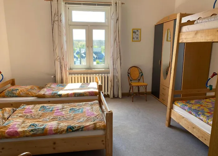 Konukevi Monteurzimmer Alte Schule Heberndorf 1 Wurzbach